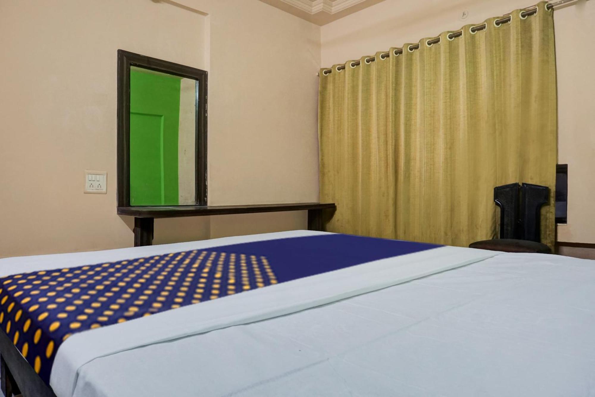 Hotel O Akash Lodge Lātūr Εξωτερικό φωτογραφία