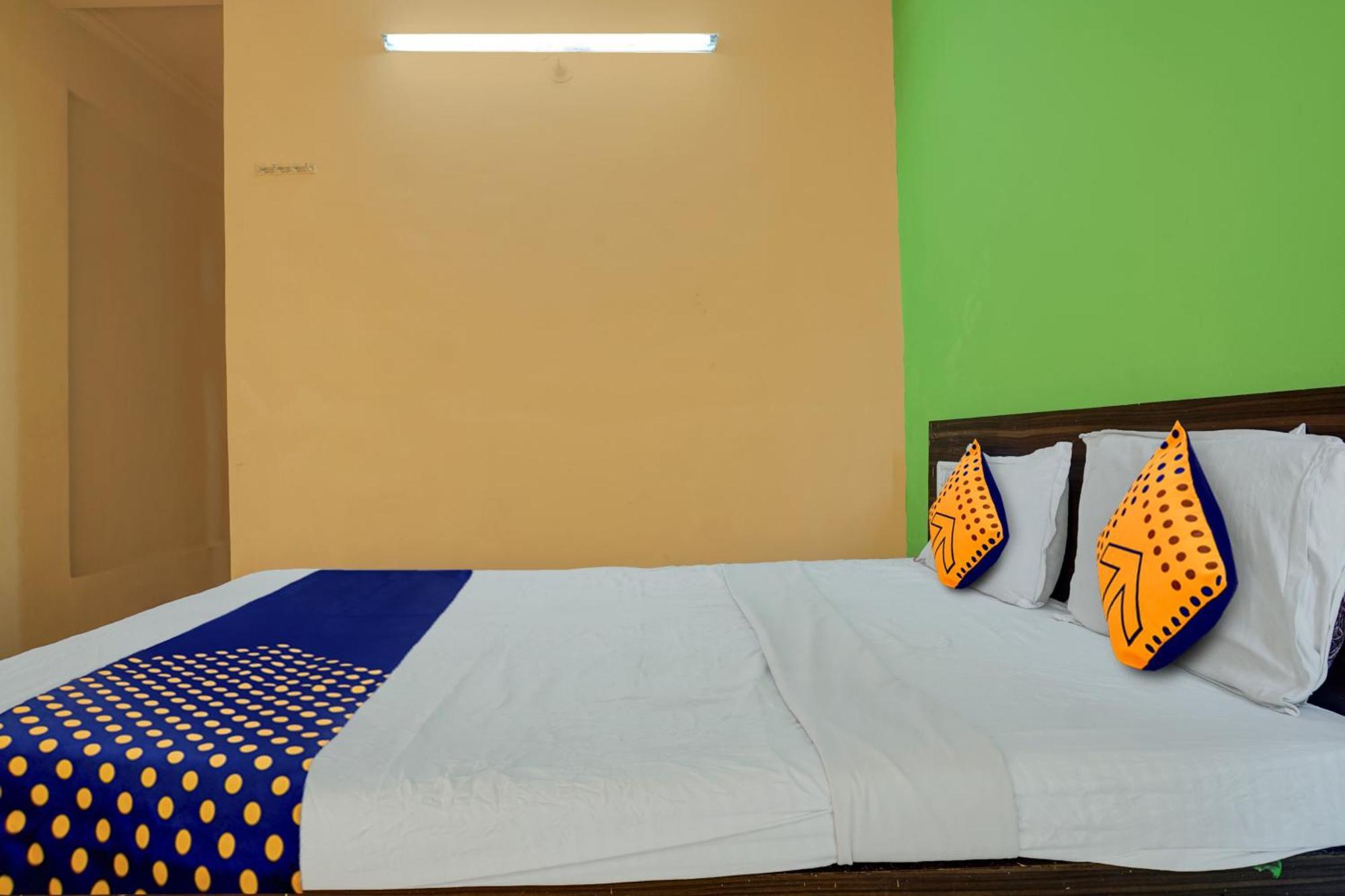 Hotel O Akash Lodge Lātūr Εξωτερικό φωτογραφία