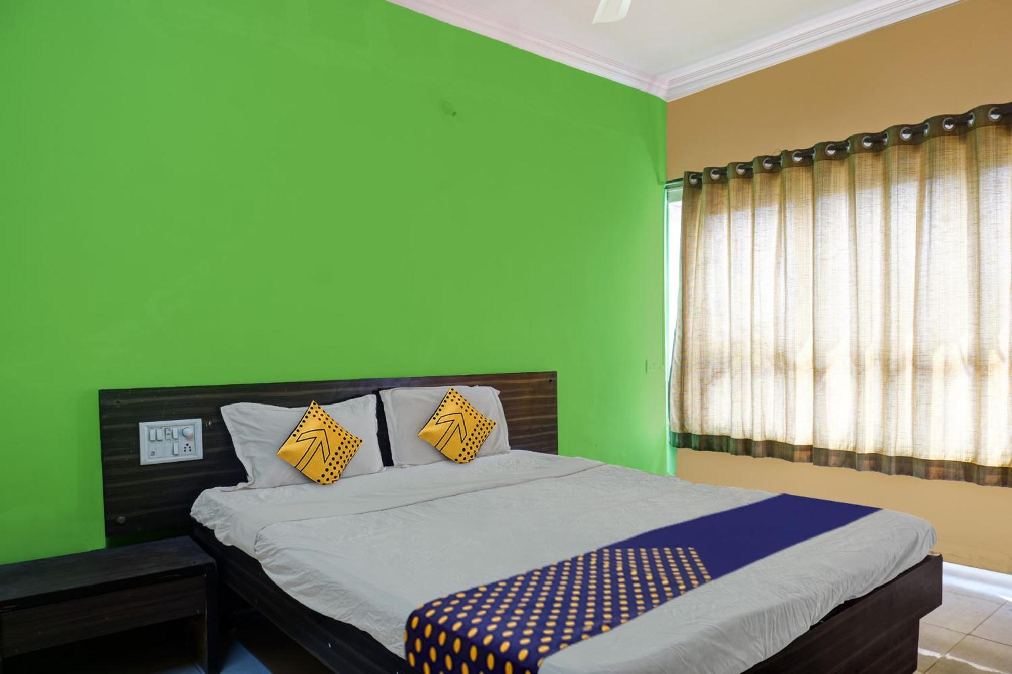 Hotel O Akash Lodge Lātūr Εξωτερικό φωτογραφία